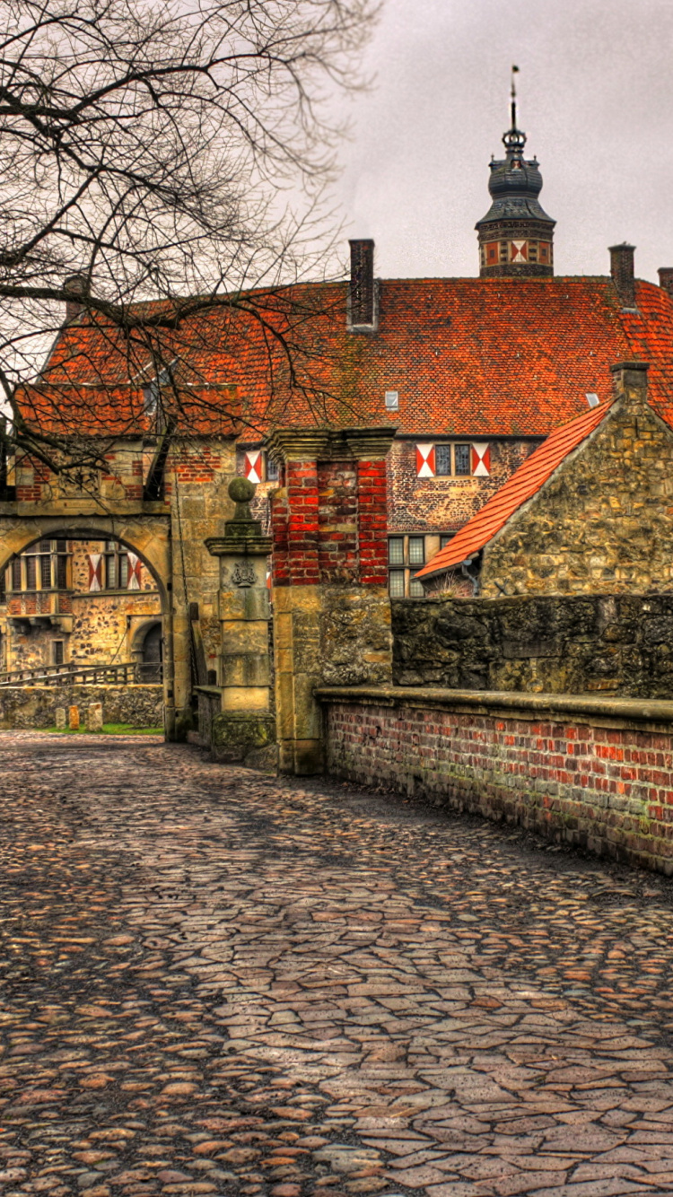 Обои замок, здание, городок, дерево, средневековая архитектура в разрешении 750x1334