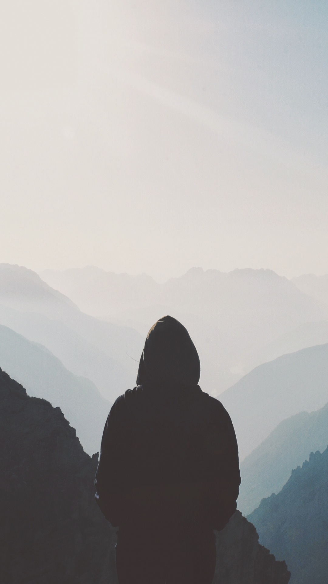 Обои горный рельеф, гора, горная станция, облако, холм в разрешении 1080x1920