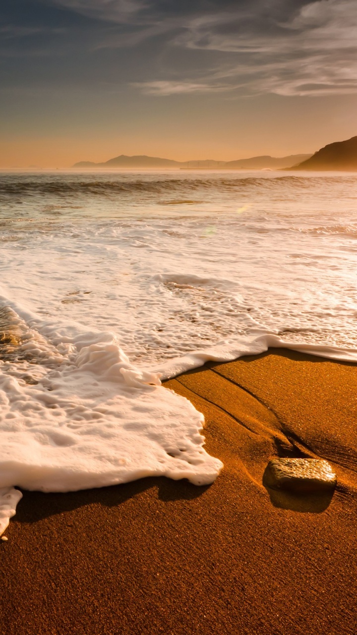 Обои море, берег, волна, песок, побережье в разрешении 720x1280