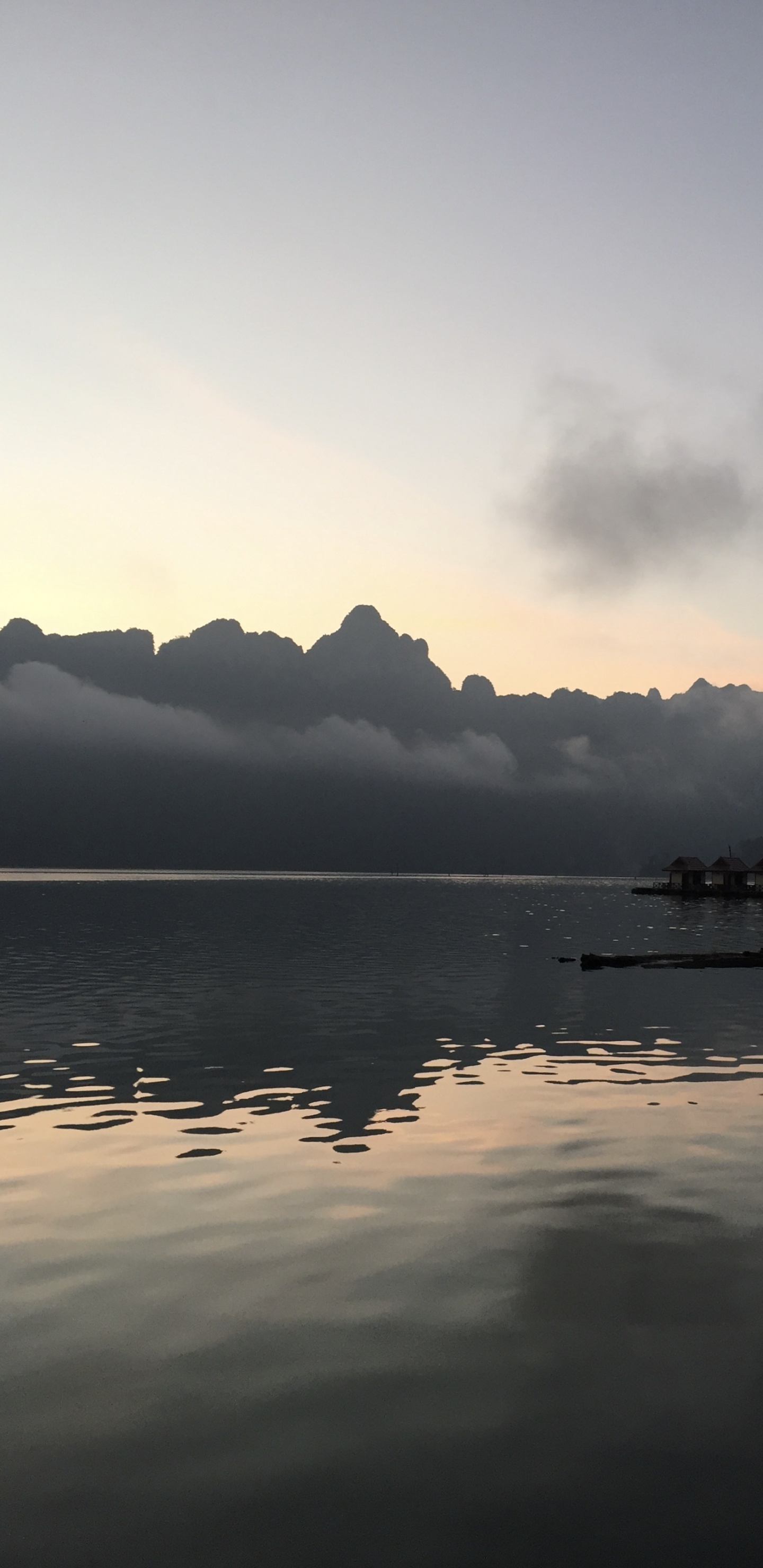 Обои отражение, водохранилище Далонгдонг, водоем, природа, жидкий в разрешении 1440x2960