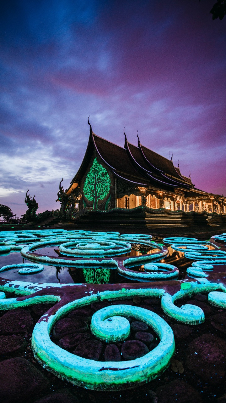 Обои ночь, иллюстрация, отражение, мир, вода в разрешении 720x1280