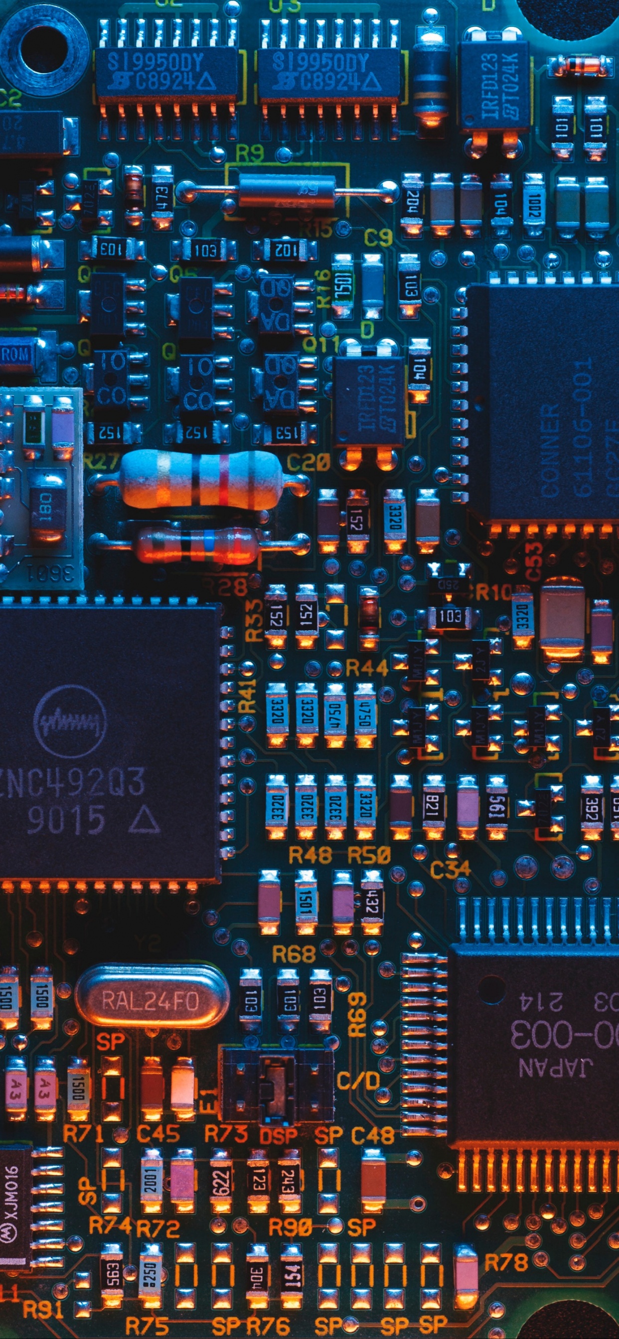 Обои электроника, печатная плата, электронная схема, Эпл, аппаратные программы в разрешении 1242x2688