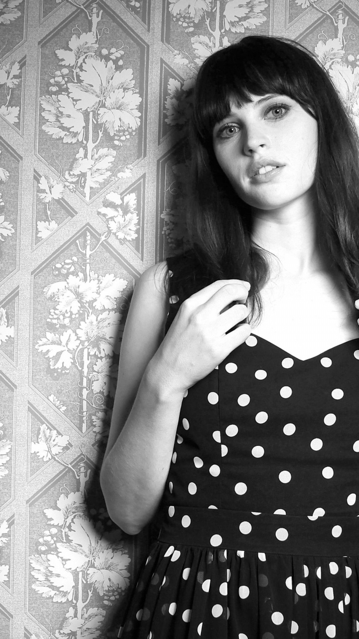 Обои Фелисити Джонс, Изгой Один Звездная История Войн, Фелиция Харди, волосы, губа в разрешении 720x1280