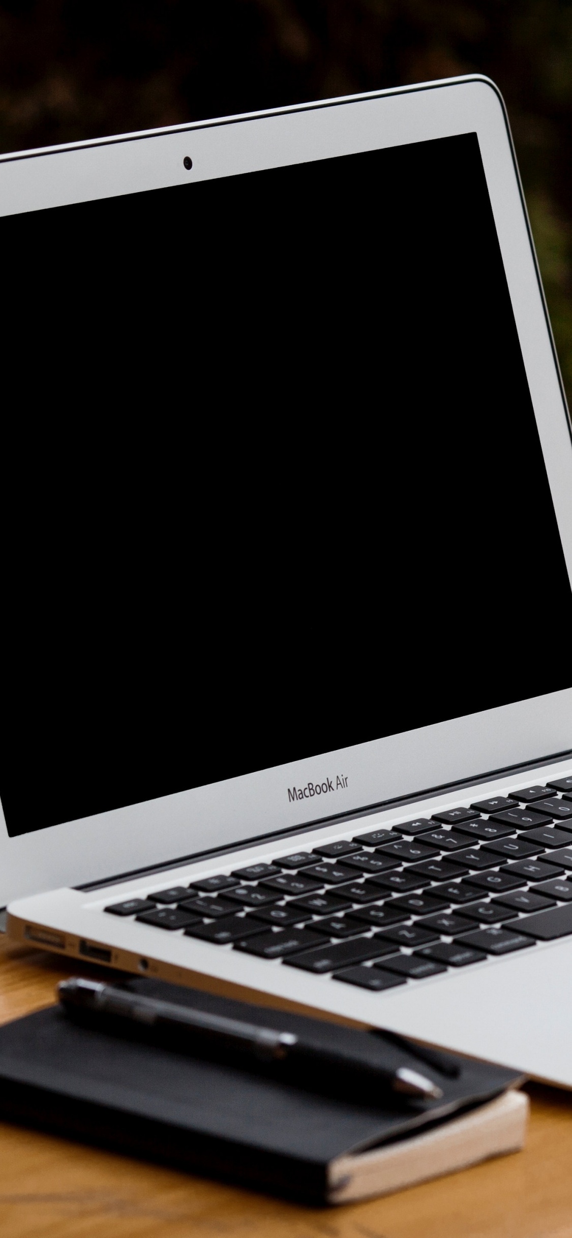 Обои макбук Эйр, Apple МасВоок Pro, macbook, apple, электронное устройство в разрешении 1125x2436