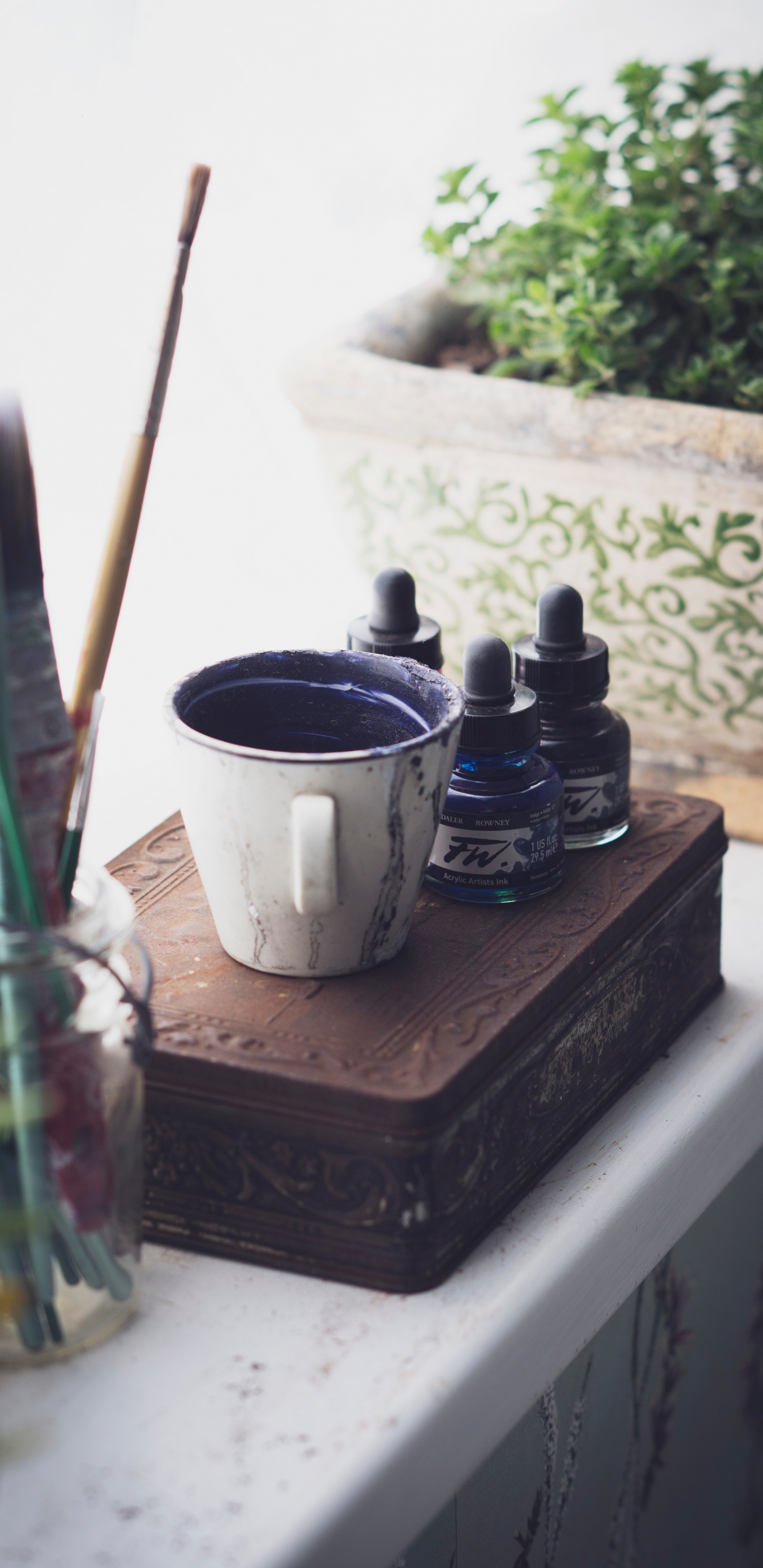 Обои акварельная живопись, чернила, живопись, артист, арт в разрешении 1440x2960