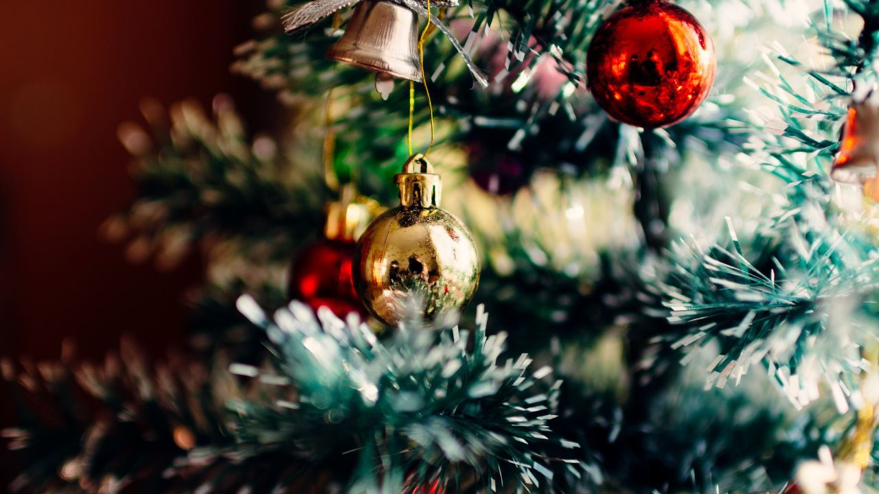 Обои Рождество и курортный сезон, Рождественский день, праздник, елка, рождественский орнамент в разрешении 1280x720
