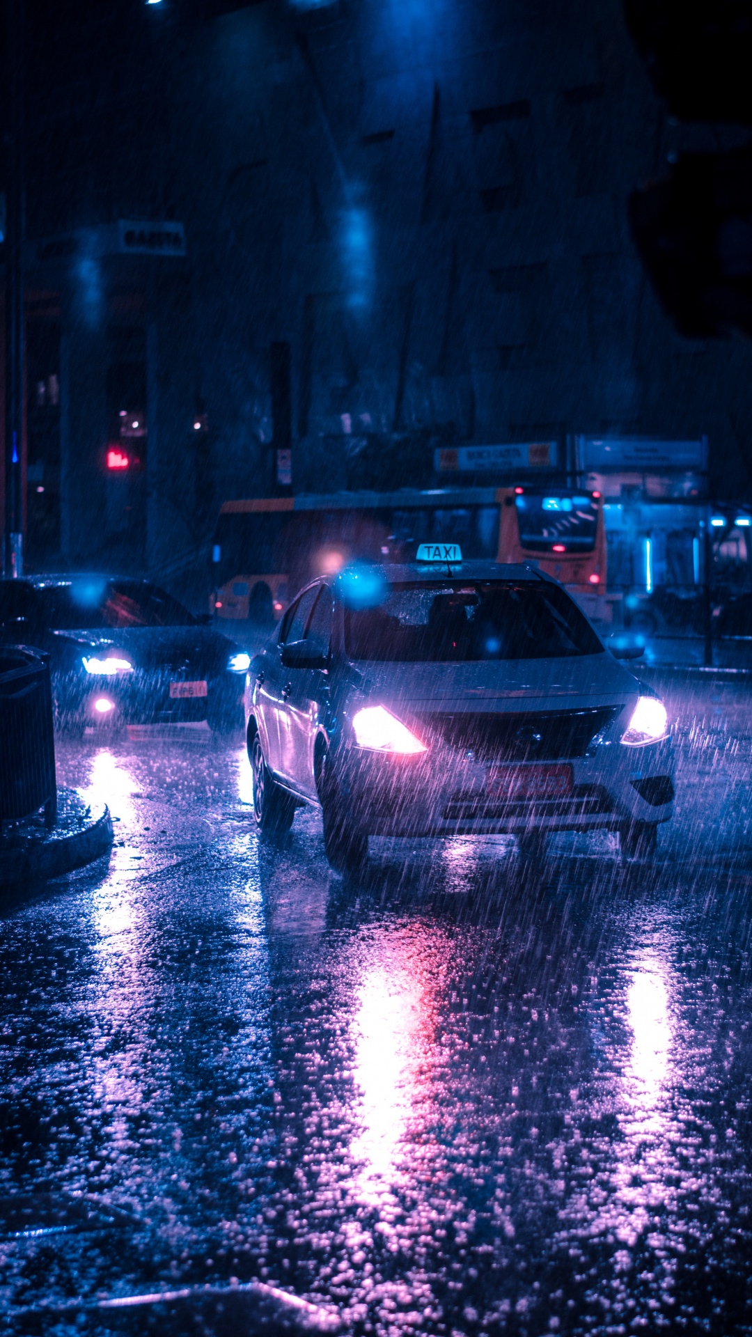 Обои авто, дождь, ночь, свет, автомобиль среднего размера в разрешении 1080x1920