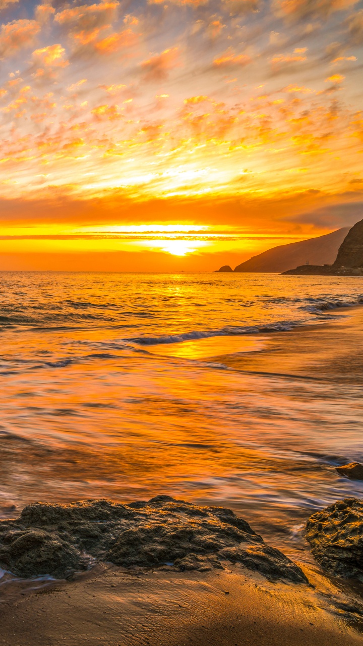 Обои горизонт, закат, море, вода, облако в разрешении 720x1280