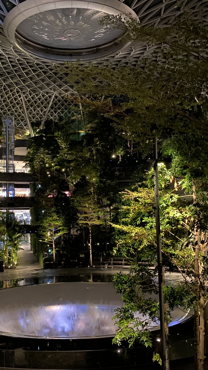 Обои Сингапур, отражение, вода, ландшафтное освещение, Хотел в разрешении 720x1280