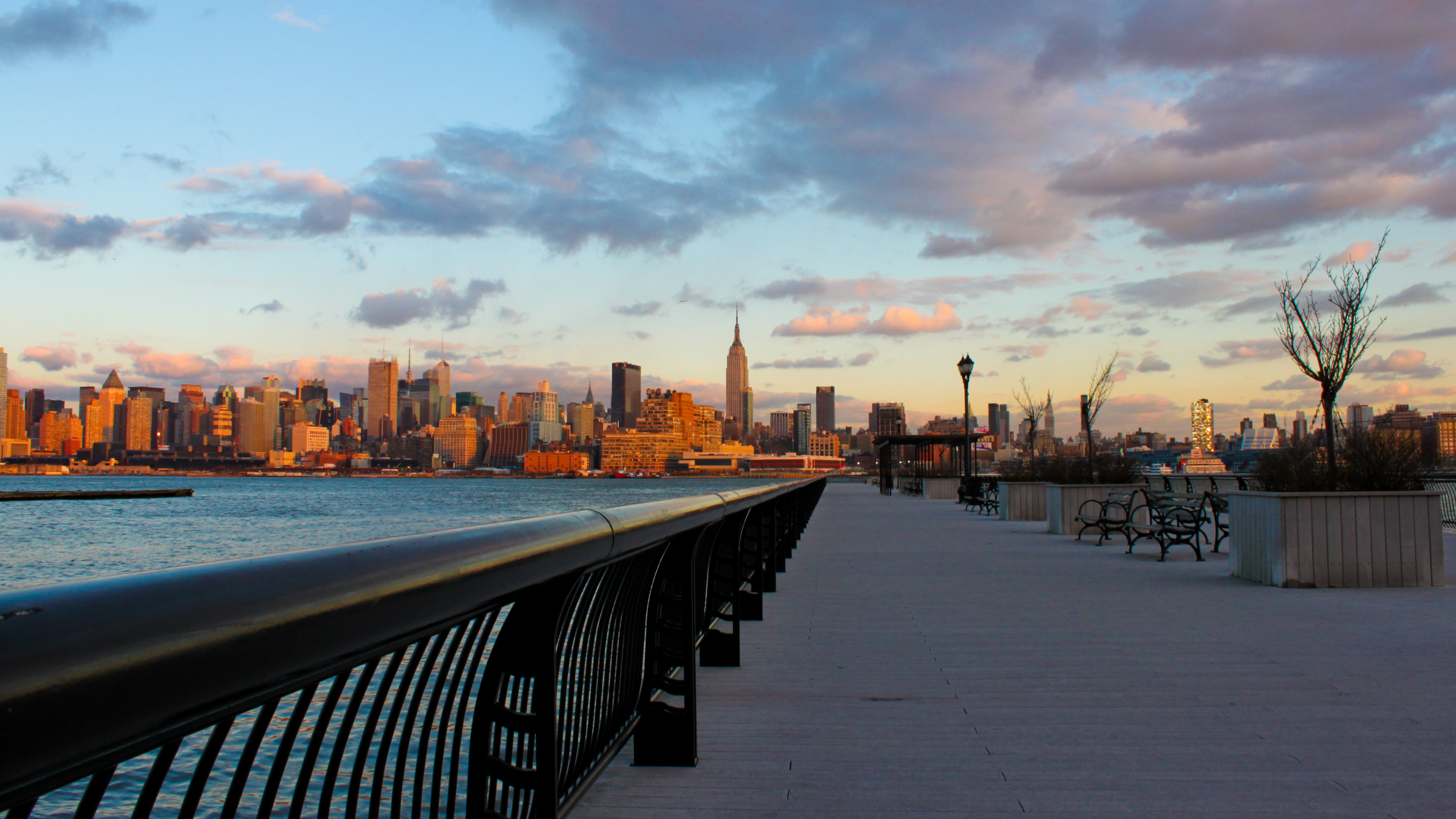 Обои НьюЙорк, Манхеттен, облако, линия горизонта, город в разрешении 3840x2160