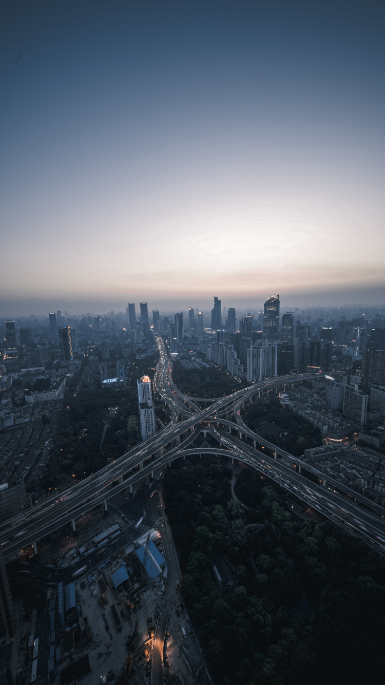 Обои городской пейзаж, городской район, город, метрополия, дневное время в разрешении 750x1334