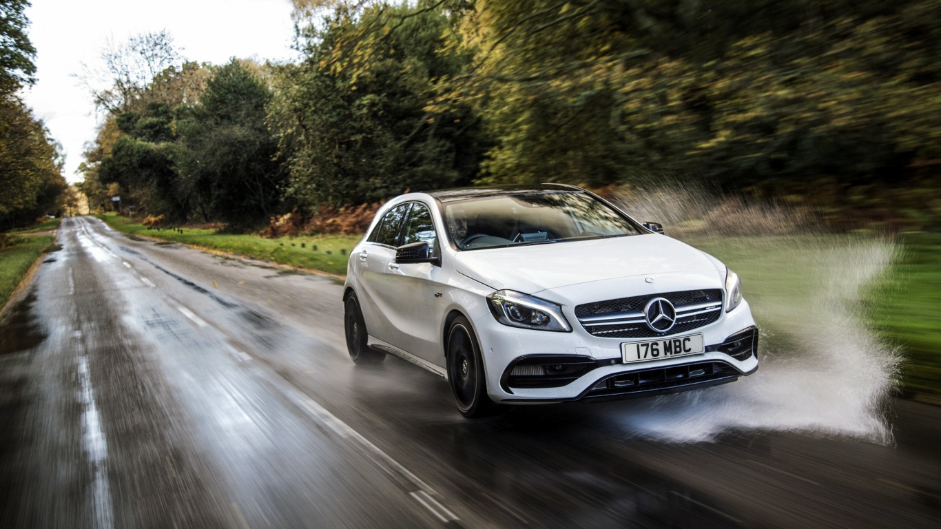 Обои авто, Мерседес-Бенц Вт 176, семейный автомобиль, Фольксваген гольф, автомобиль среднего размера в разрешении 1366x768