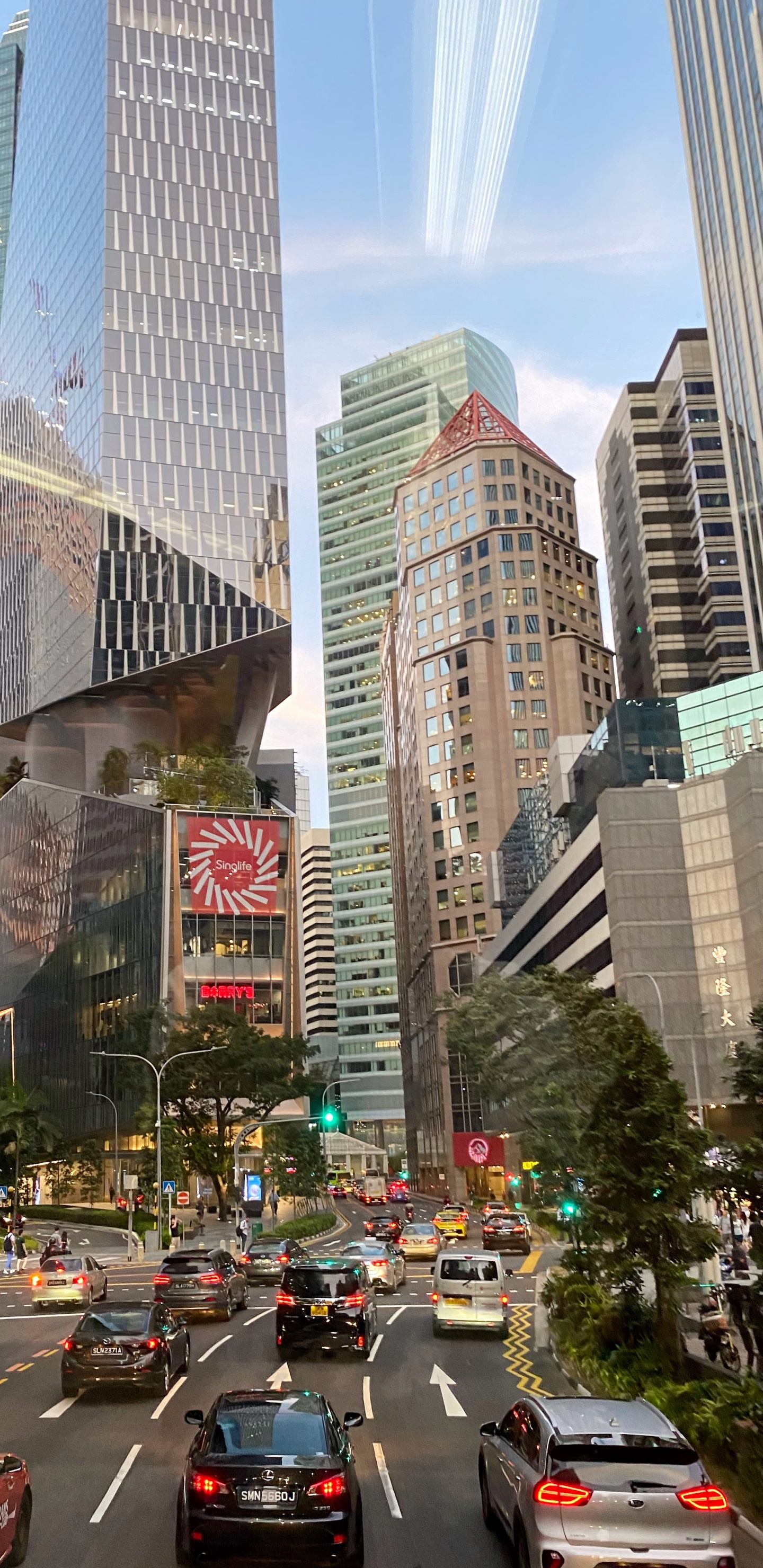 Обои Сингапур, башня, метрополия, городской район, небоскреб в разрешении 1440x2960