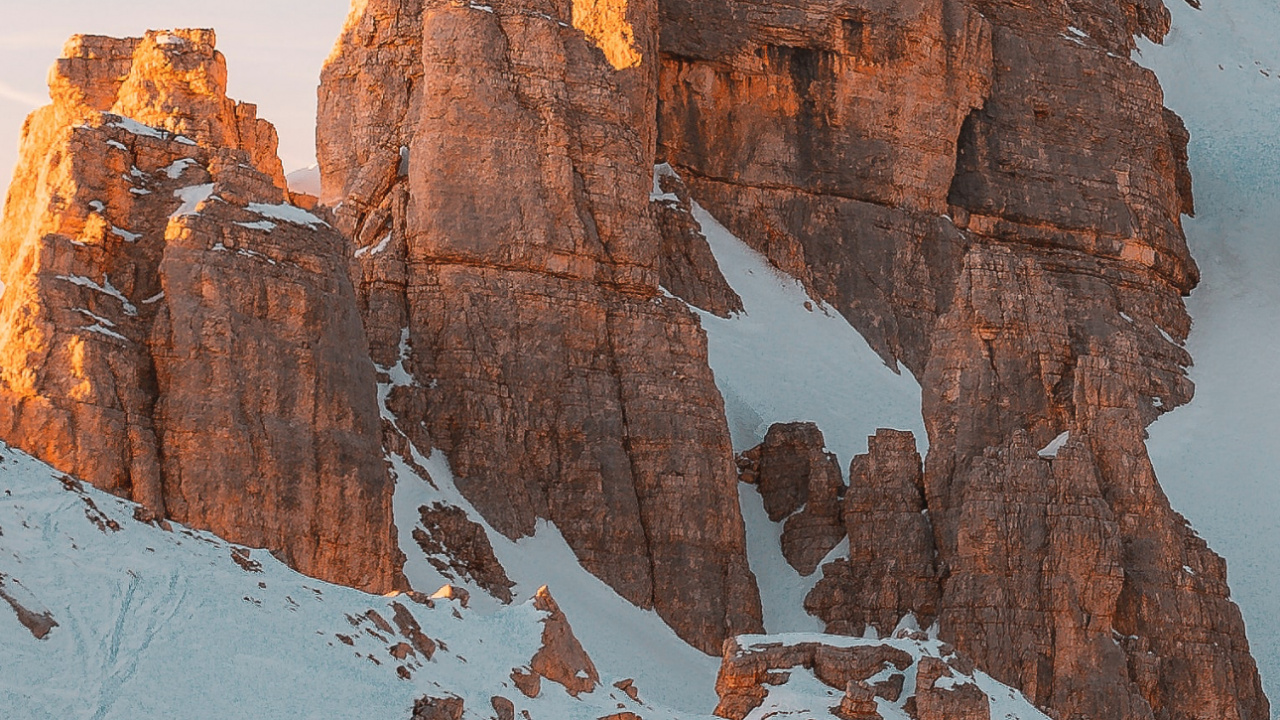 Обои гора, iOS 16, снег, облако, природный ландшафт в разрешении 1280x720