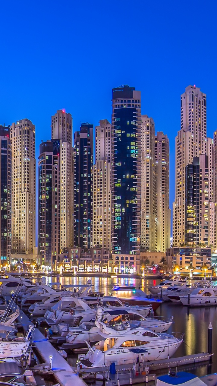 Обои метрополия, городской пейзаж, город, городской район, небоскреб в разрешении 720x1280