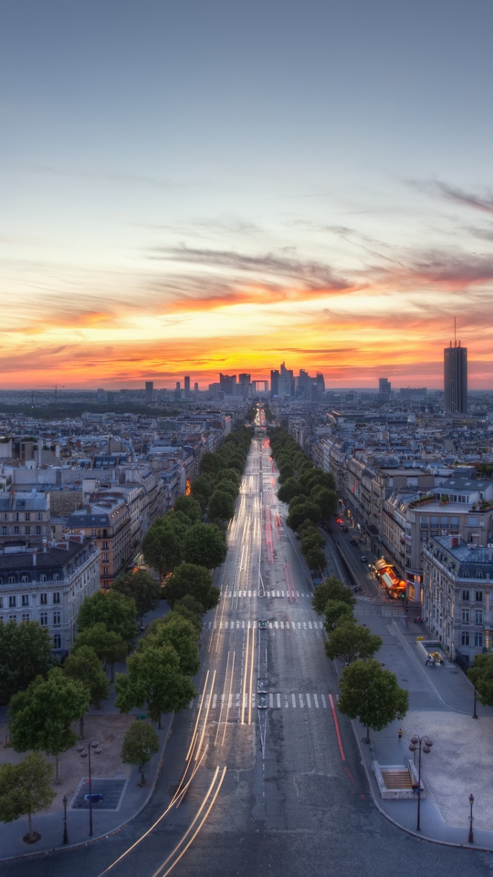 Обои Париж, Триумфальная арка, Эйфелева башня, городской пейзаж, ориентир в разрешении 720x1280