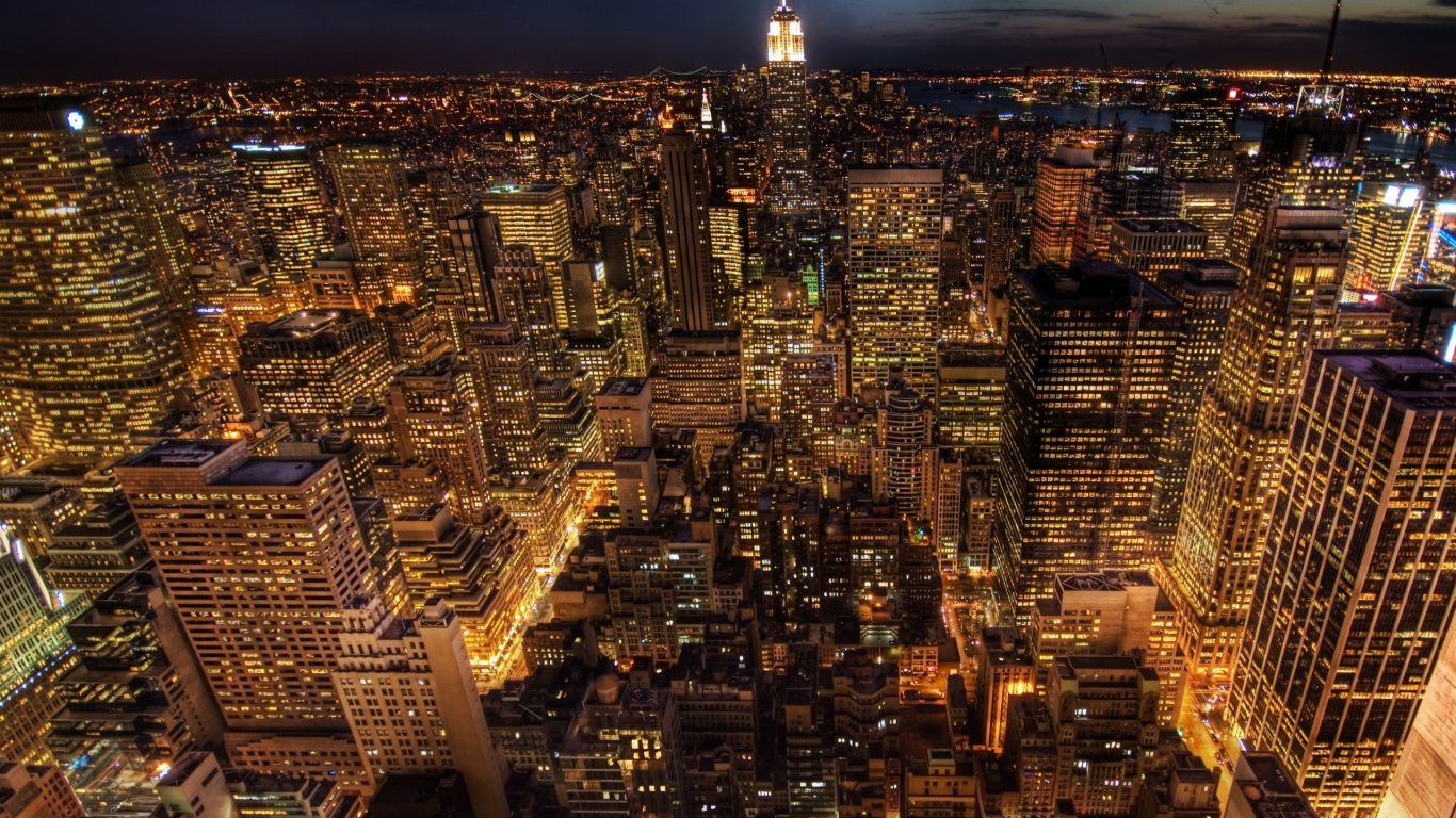 Обои Эмпайр Стейт Билдинг, ночь, небоскреб, городской пейзаж, город в разрешении 1366x768
