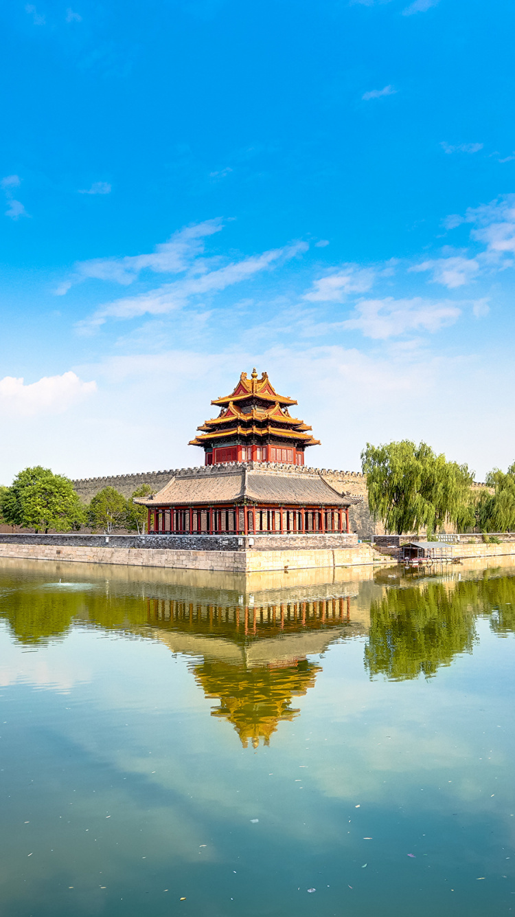 Обои запретный город, дворец, отражение, вода, природа в разрешении 750x1334