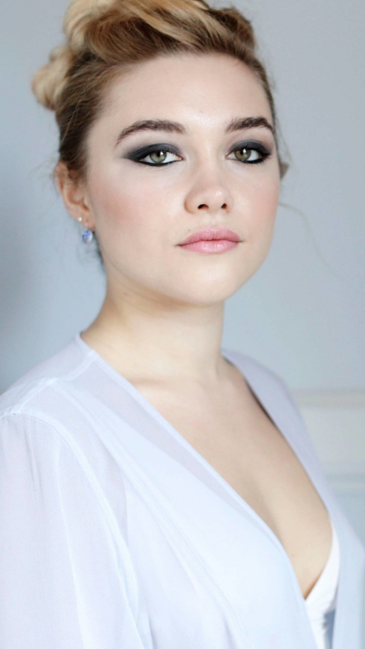 Обои Флоренс Пью, леди макбет, губа, прическа, глаз в разрешении 720x1280