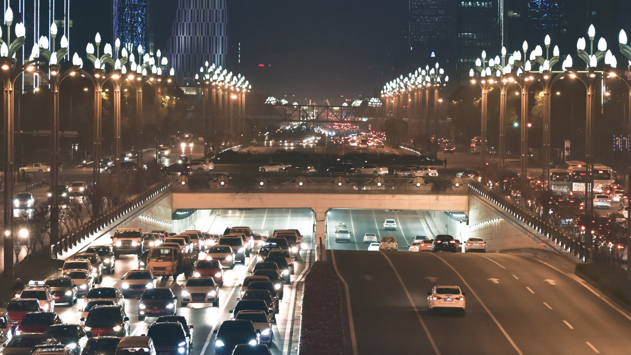 Обои авто, трафик, дорожные пробки, городской район, город в разрешении 1280x720