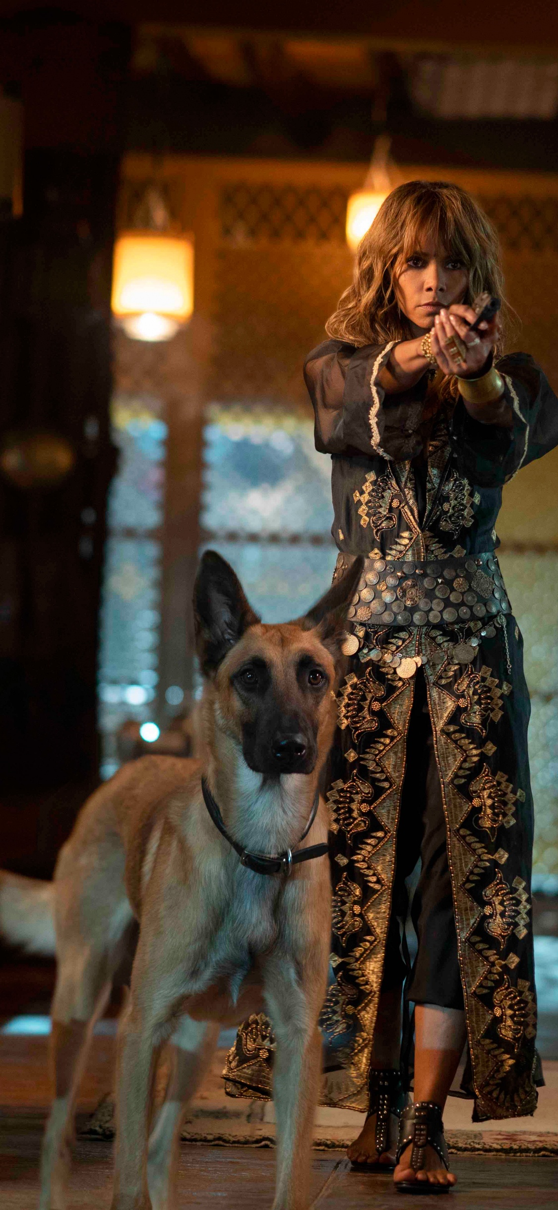 Обои Джон Уик Глава 3 Парабеллум, Джон Фитиль, олененок, фильм, экшн в разрешении 1125x2436