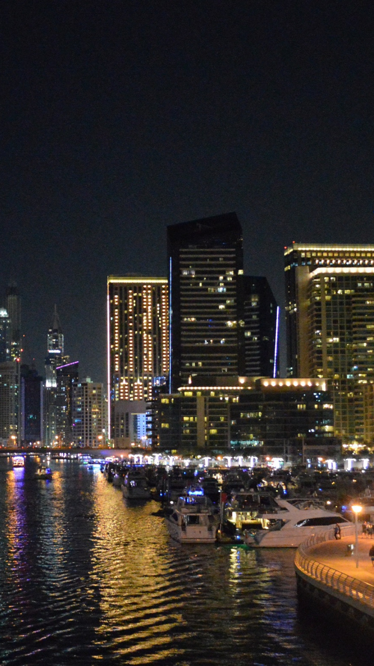 Обои Бурдж Халифа, небоскреб, Новый год, городской пейзаж, город в разрешении 750x1334