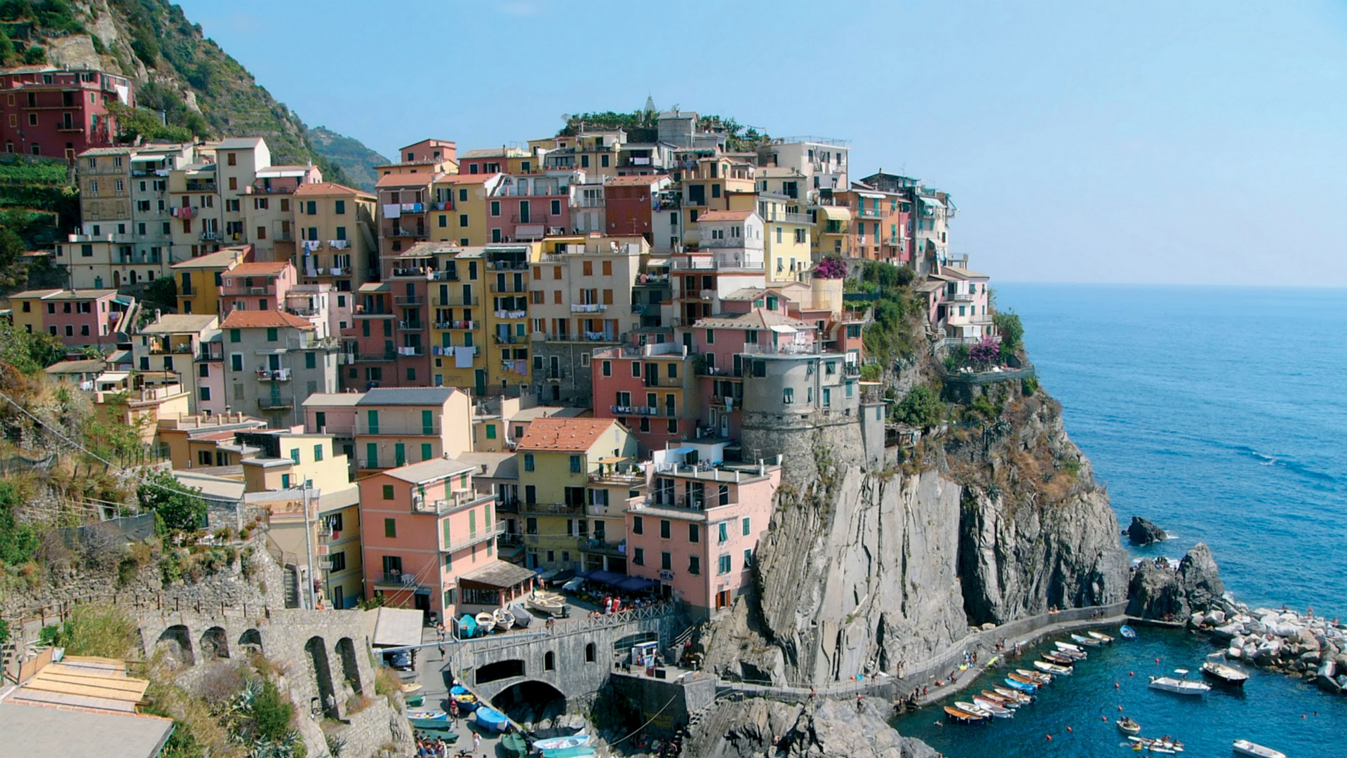 Обои городок, побережье, туризм, море, деревня в разрешении 1920x1080