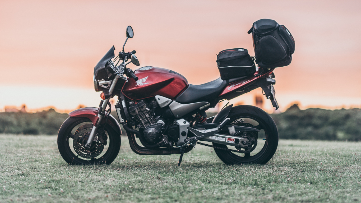 Обои мотоцикл, Скутер, мотоспорт, лето, облако в разрешении 1366x768