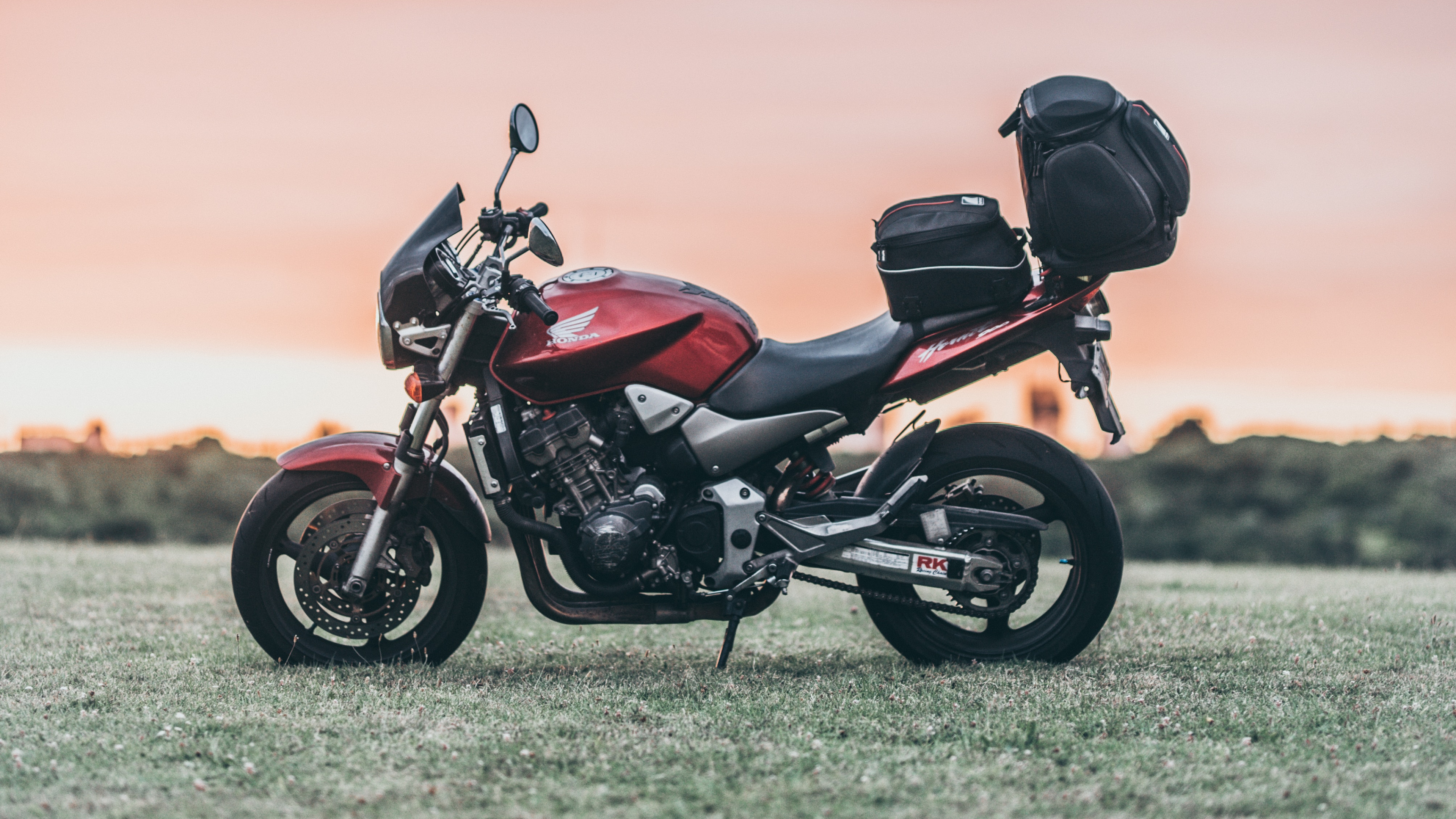 Обои мотоцикл, Скутер, мотоспорт, лето, облако в разрешении 3840x2160