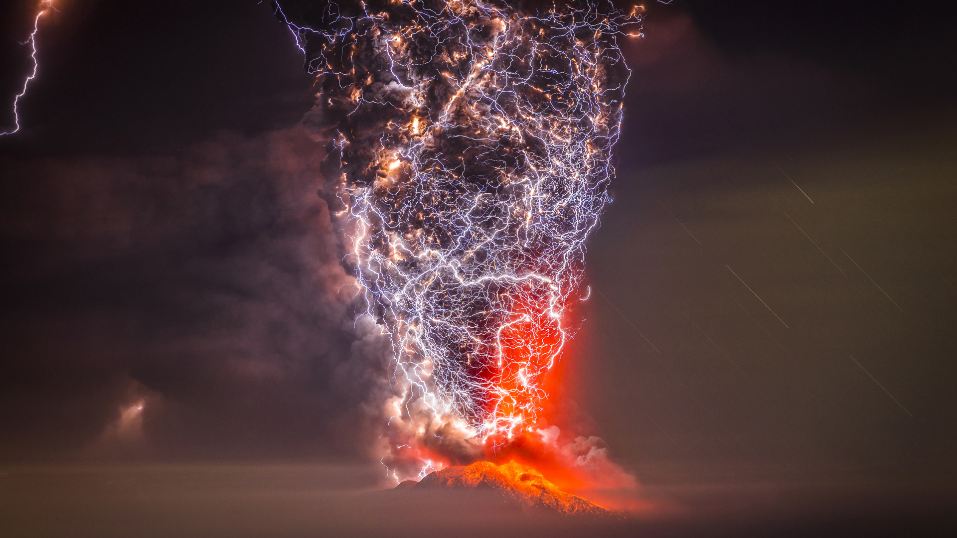 Обои Кальбуко, вулкан, свет, тепло, ночь в разрешении 1920x1080