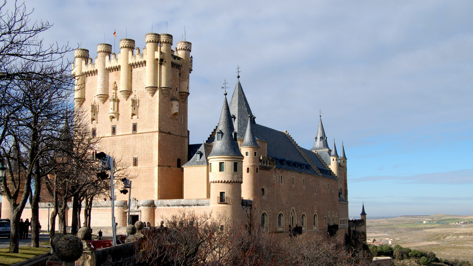 Обои Alczar Сеговии, Alczar-де-Сеговия, замок, Королевский Alczar Севильи, Мадрид в разрешении 1920x1080