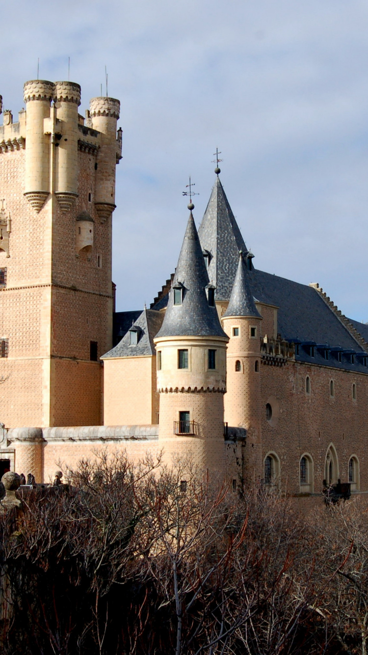 Обои Alczar Сеговии, Alczar-де-Сеговия, замок, Королевский Alczar Севильи, Мадрид в разрешении 750x1334
