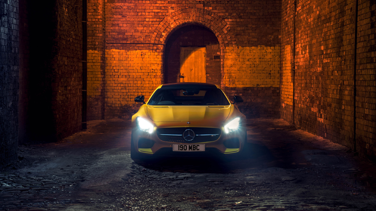 Обои авто, свет, желтый, городской автомобиль, mercedes benz sls amg в разрешении 1280x720