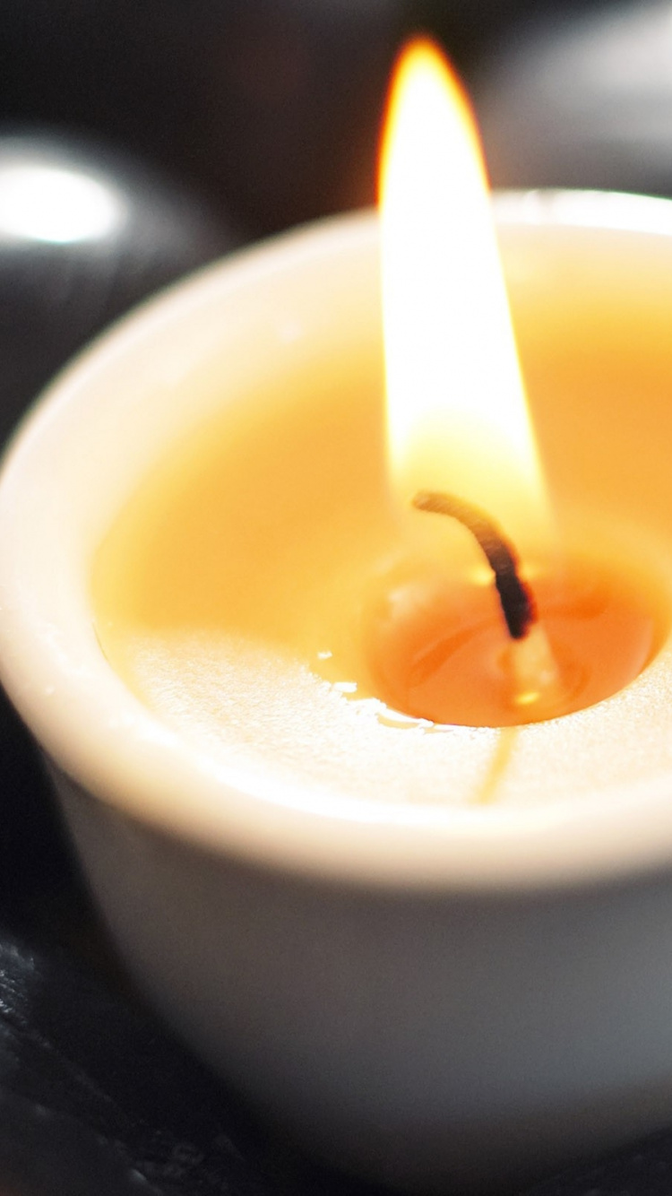 Обои свеча, освещение, воск, свечи в разрешении 750x1334