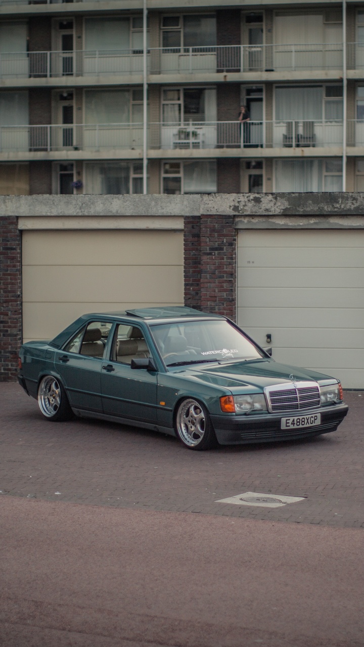 Обои Мерседес-Бенц W201, легковые автомобили, автомобиль среднего размера, полный размер автомобиля, компактный автомобиль в разрешении 720x1280