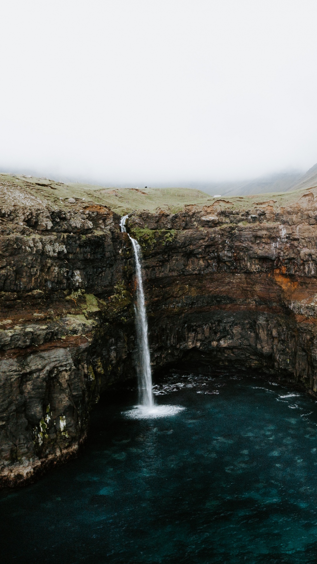Обои вода, гидроресурсы, обрыв, формирование, рок в разрешении 1080x1920
