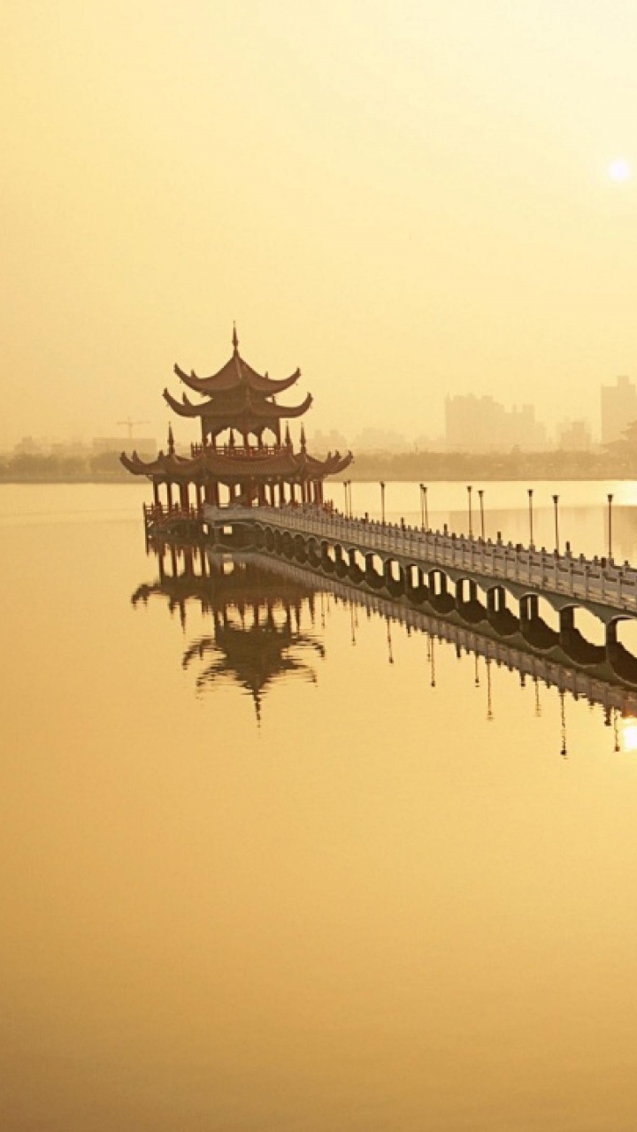 Обои утро, вода, Пирс, дымка, отражение в разрешении 720x1280