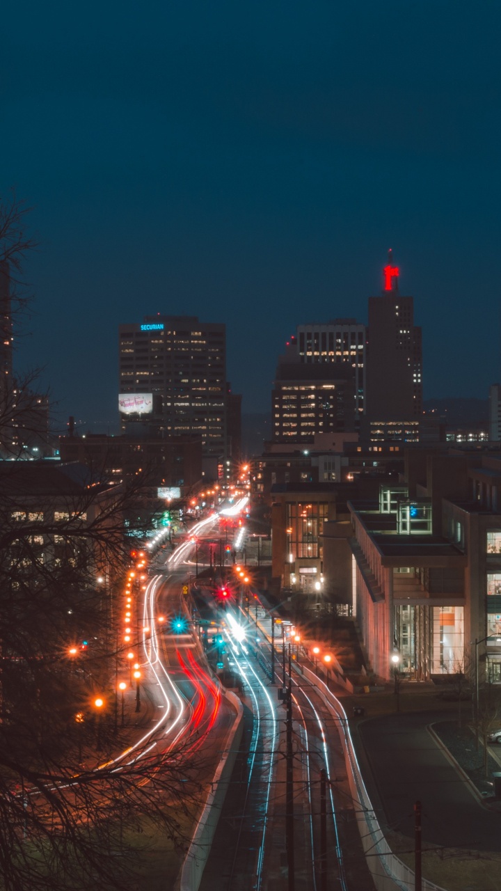 Обои ночь, город, городской район, городской пейзаж, метрополия в разрешении 720x1280