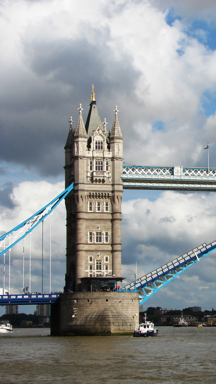 Обои тауэрский мост, лондонский Тауэр, река темза, подвесной мост, мост в разрешении 750x1334