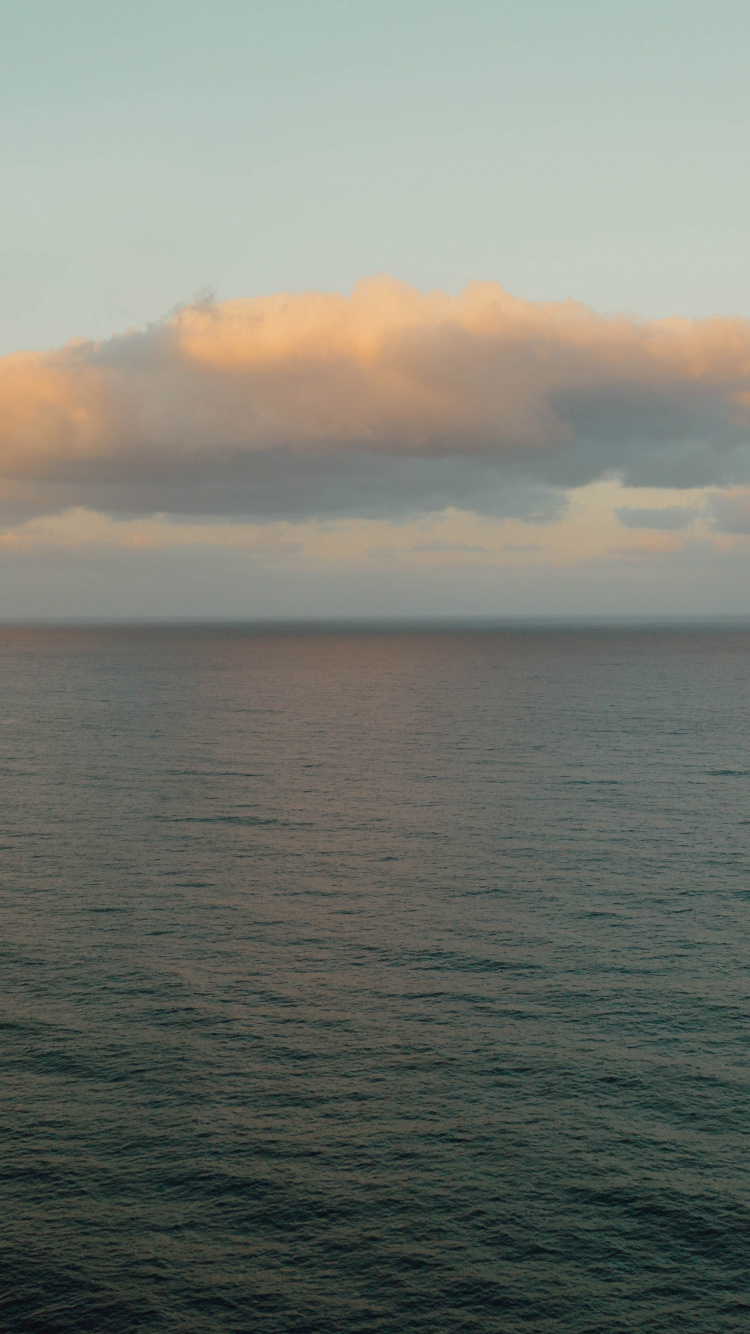 Обои мыс, спокойный, море, горизонт, звук в разрешении 750x1334