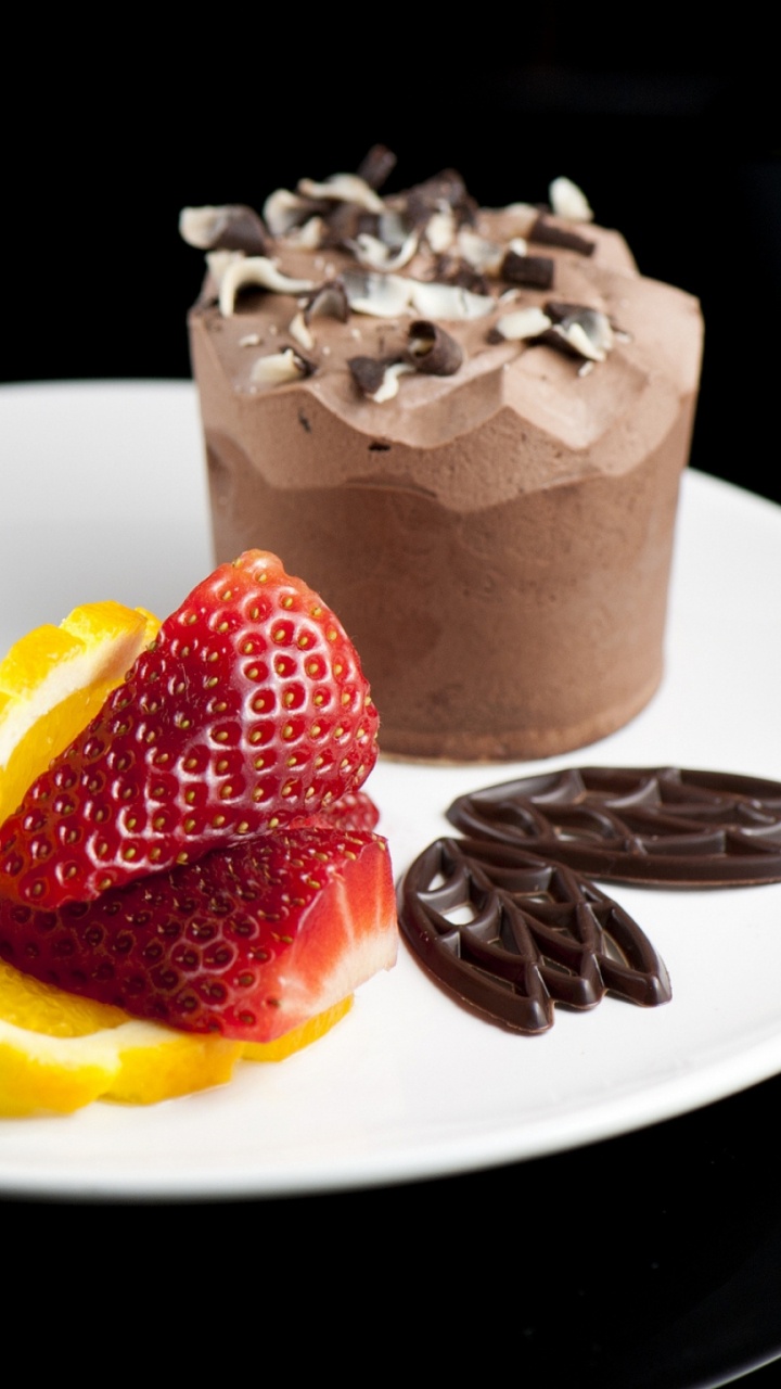 Обои пища, замороженный десерт, панна котта, шоколадное мороженое, сливки в разрешении 720x1280