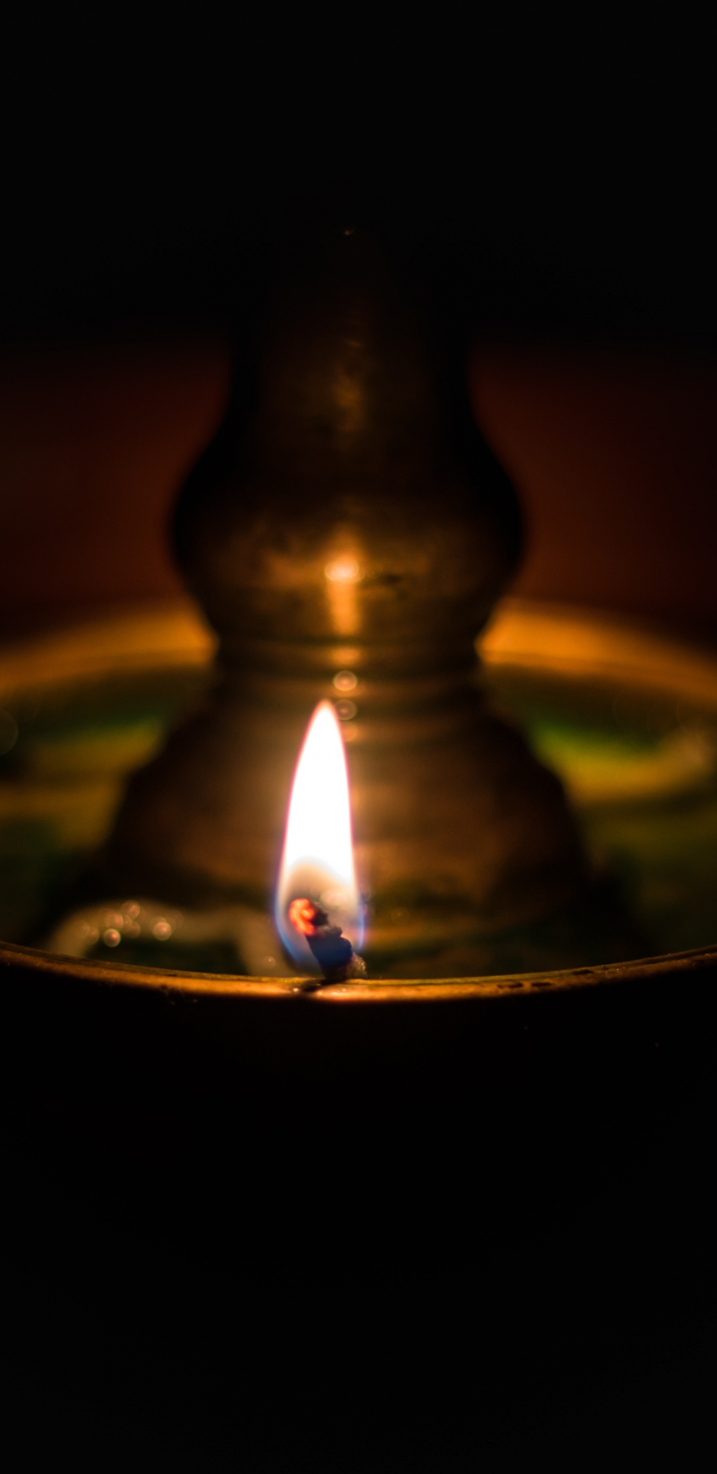 Обои фитиль, Лампа, масляная Лампа, свет, освещение в разрешении 1440x2960