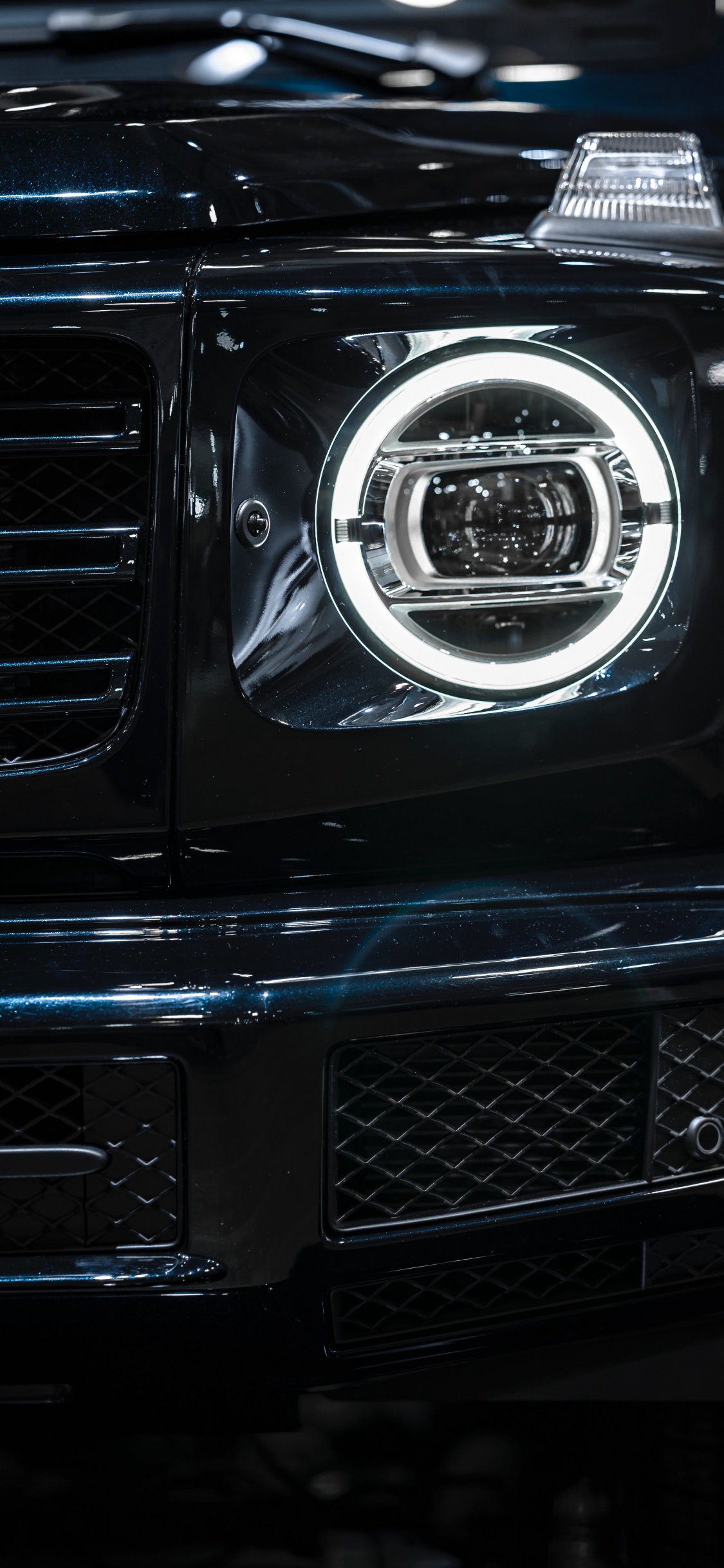 Обои автомобильный экстерьер, автомобильное освещение, автомобильные запчасти, решетка, авто в разрешении 1125x2436
