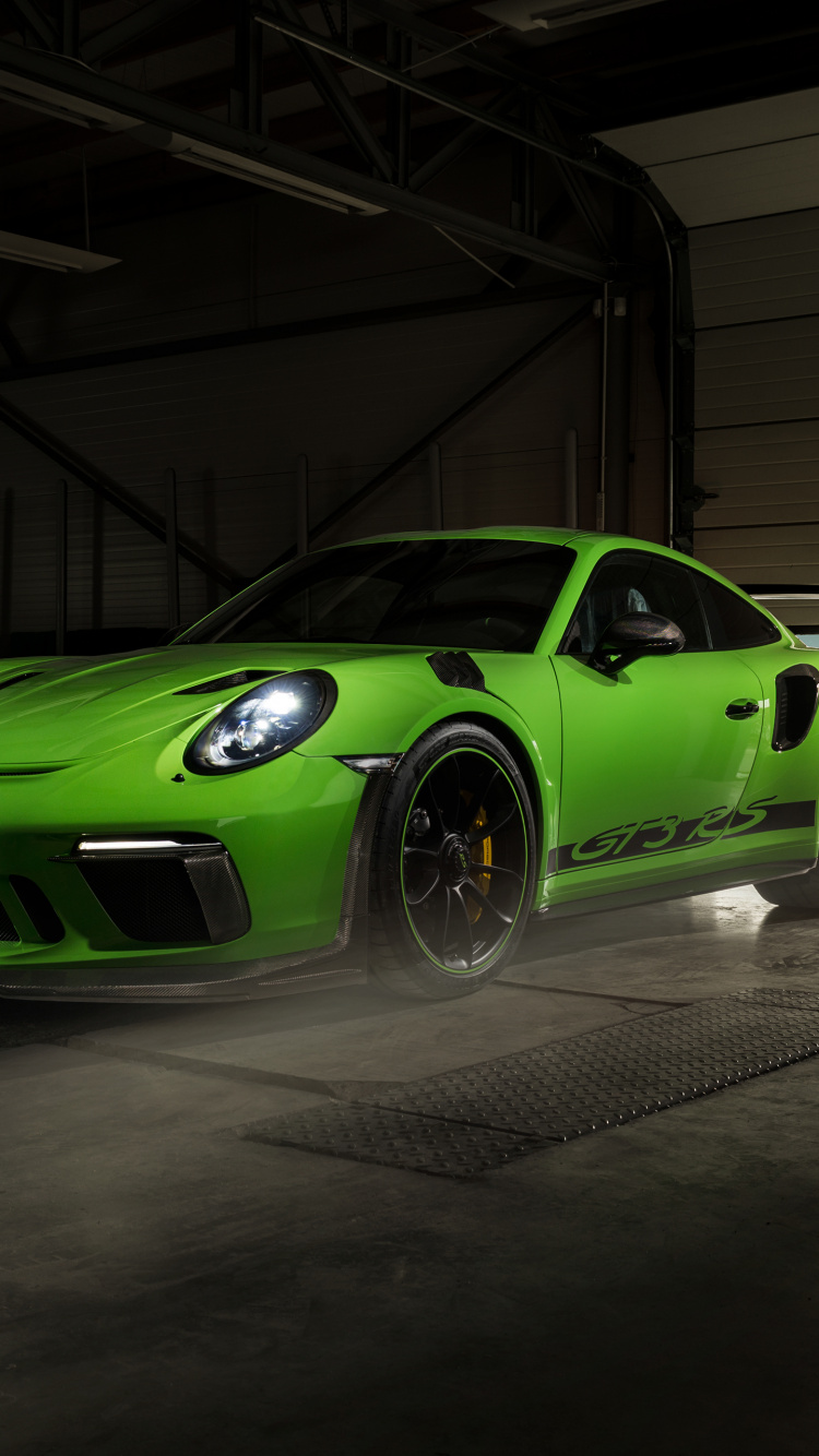 Обои porsche 911 gt3, спорткар, колесо, желтый, Порше в разрешении 750x1334