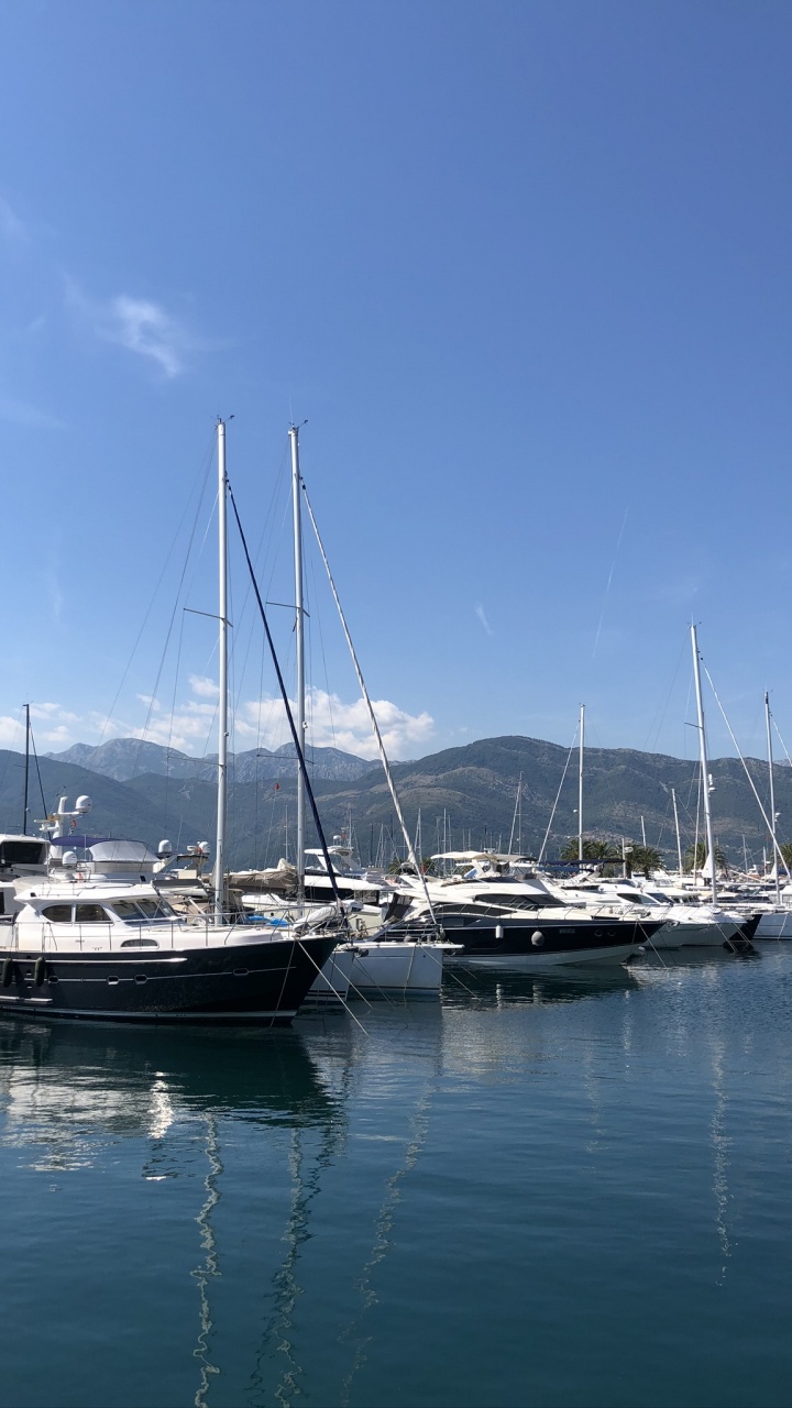 Обои Марина, яхта, мачта, водоем, судно в разрешении 720x1280