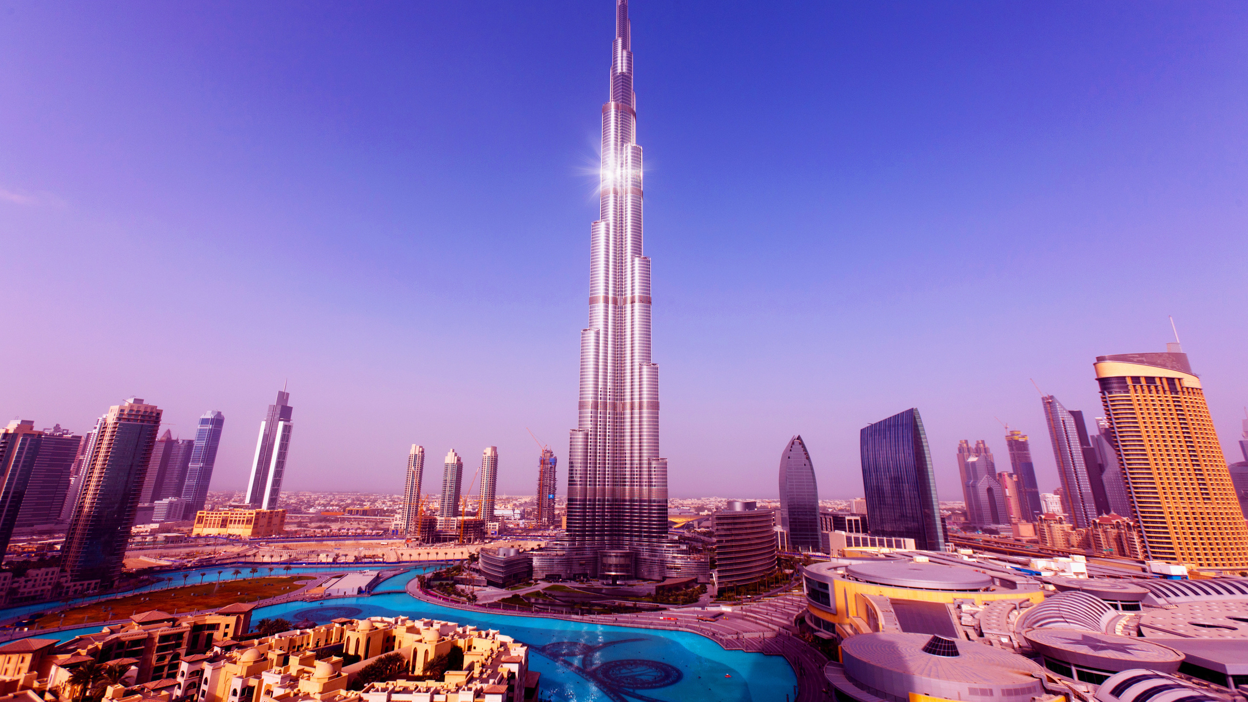 Обои Бурдж Халифа, вышка, небоскреб, городской пейзаж, ориентир в разрешении 2560x1440