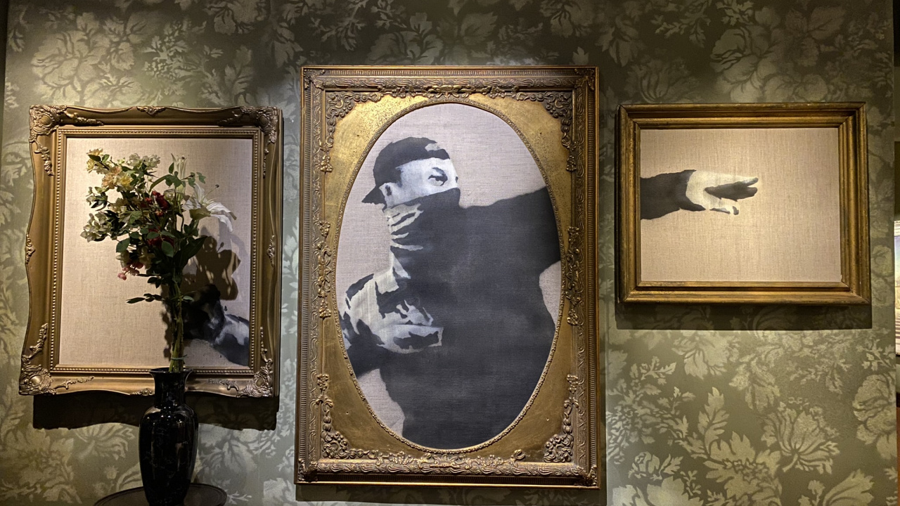 Обои стена, обнесенный стеной отель, Палестина, живопись, граффити в разрешении 1280x720