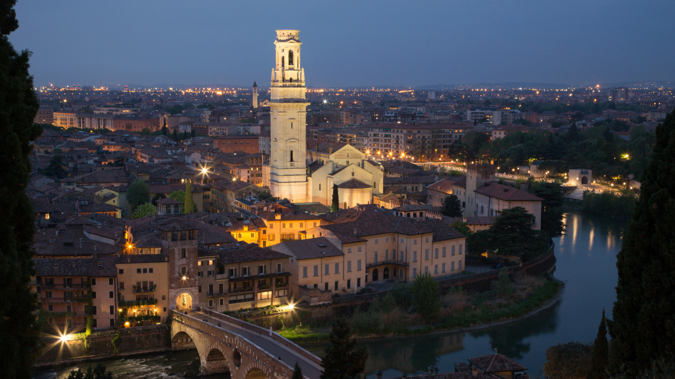 Обои Верона, достопримечательность, ориентир, ночь, реки в разрешении 1366x768