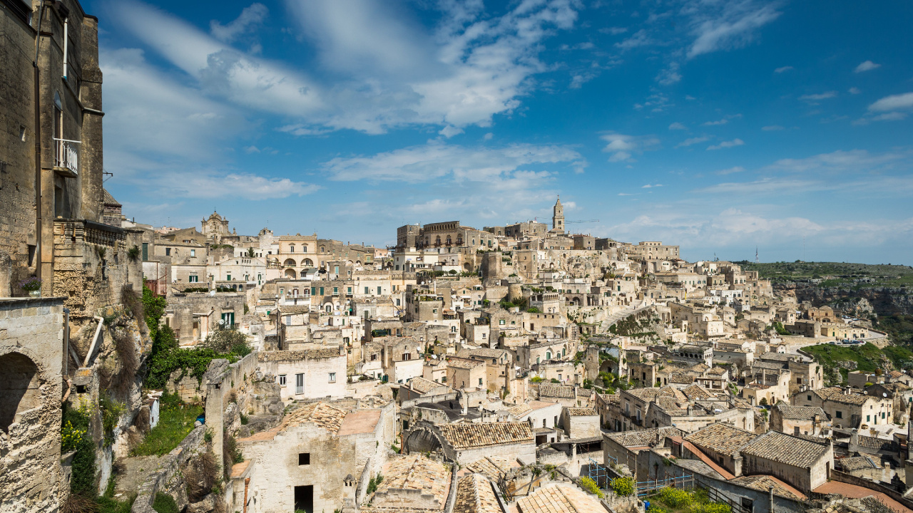 Обои Палаццо Маргерита, городок, город, историческое место, туризм в разрешении 1280x720