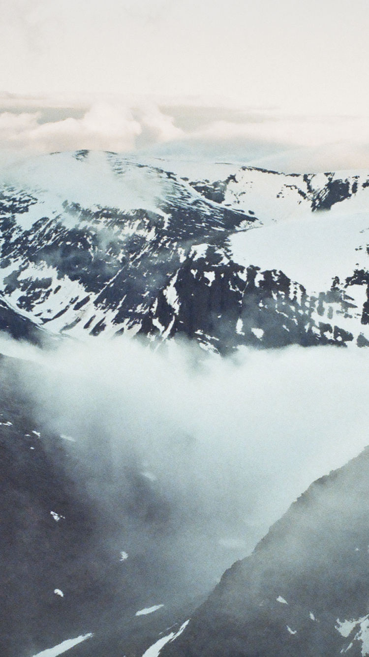 Обои ледник, ледяная шапка, горный хребет, нунатак, горный рельеф в разрешении 750x1334